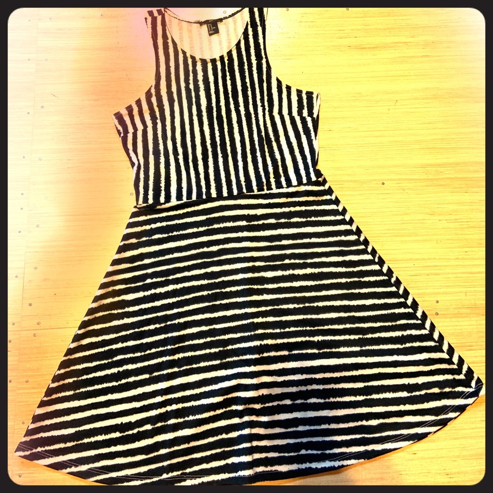 H&M Skater Dress/ Sun Dress